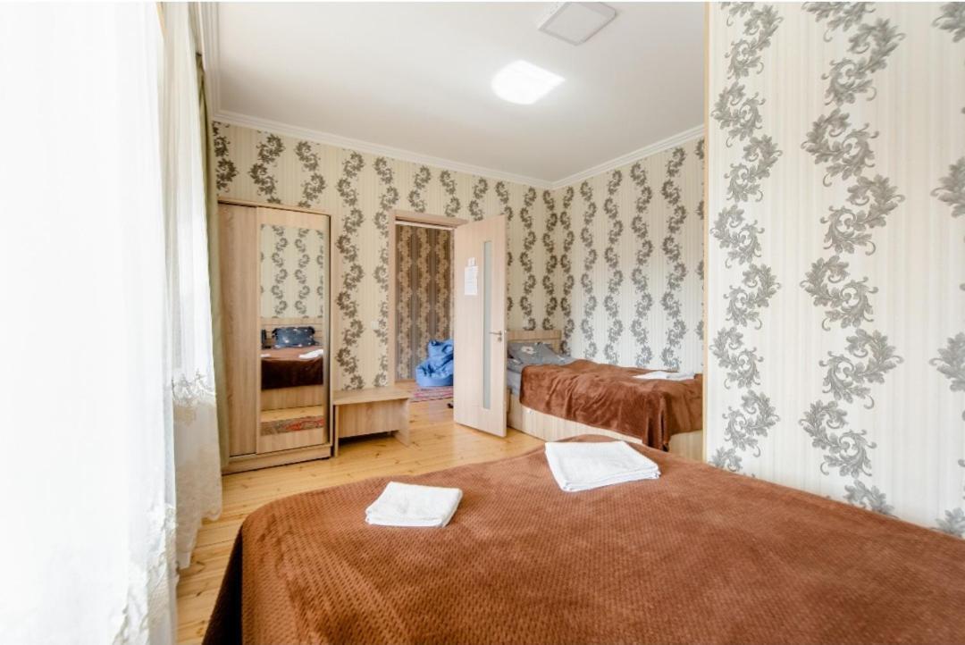 Cozy Hotel Kazbegi Habitación foto